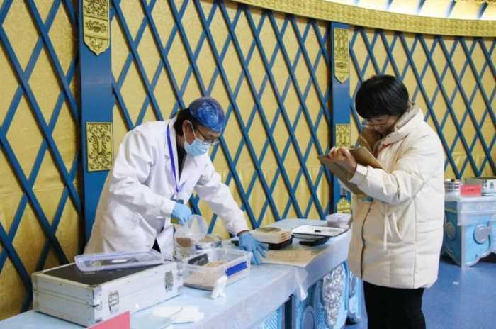 20260227081805-69a1533d24d19.jpg 内蒙古呼和浩特市农产品经纪人、食品安全管理师职工职业技能比赛圆满结束