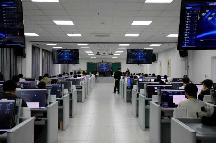 20260227082140-69a1541477771.jpg 内蒙古乌海市总工会、市委网信办联合举办网络和数据安全职业技能知识竞赛