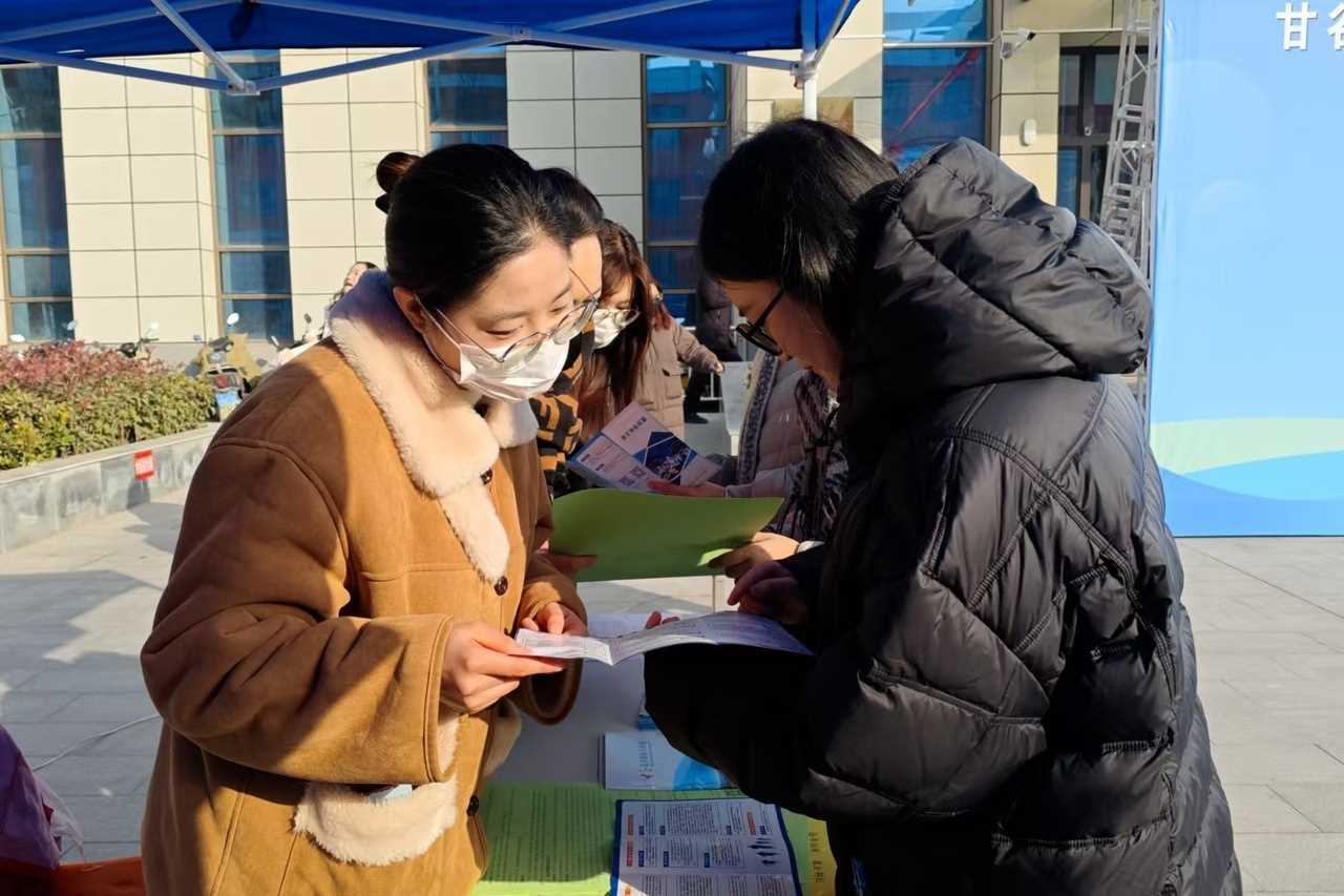 20260227083449-69a1572917937.jpg 甘肃甘谷县:春风送岗到“家门” 就业服务暖民心
