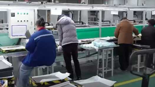 20260228043456-69a270705f56e.jpg 各地迎来复工返岗高峰 “春风”拉满节后复工复产的“进度条”