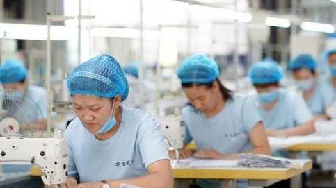 “家门口的务工车间”破解山区务工难题网赚项目-副业赚钱-互联网创业-资源整合歪妹网赚