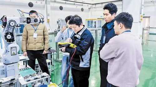 河北:技能培训,拓宽退役军人就业渠道网赚项目-副业赚钱-互联网创业-资源整合歪妹网赚